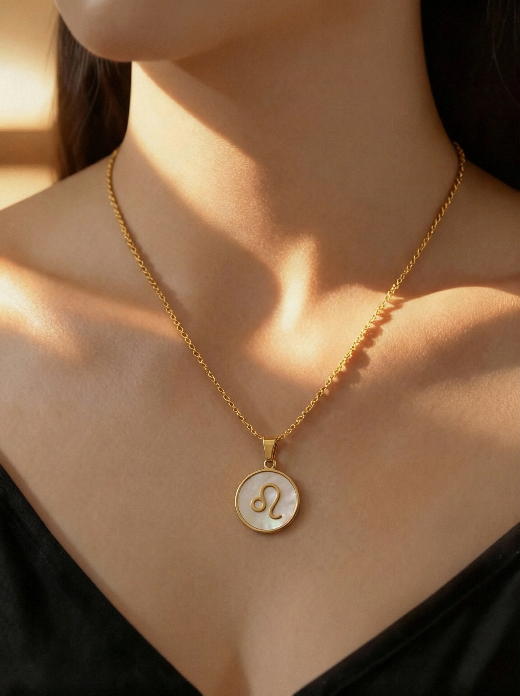 Colar Leão Dourado