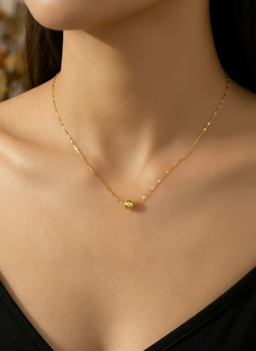 Colar Sfera Dourado