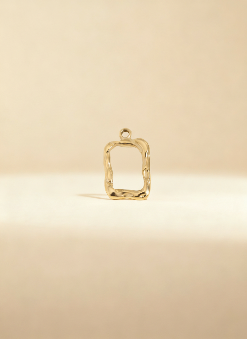 Pingente Water Box Dourado