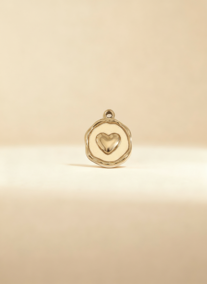 Pingente Love Dourado